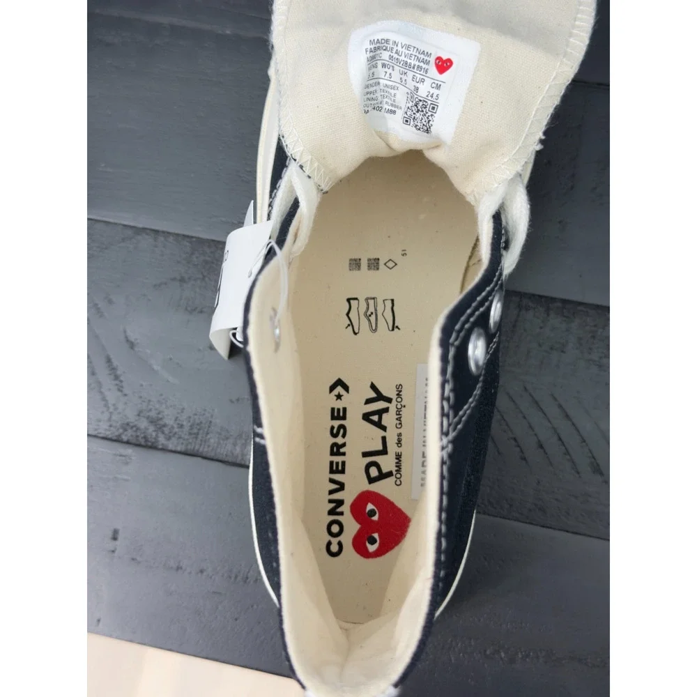 NWT Comme des Garçons PLAY x Converse Chuck 70 High 'Small Red Heart-B,$150 MSRP - Picture 6 of 7